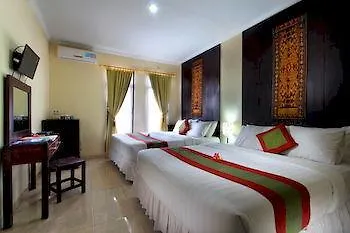 Hotel Lestari & - 3*