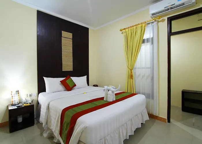Hotel Lestari & - 3*